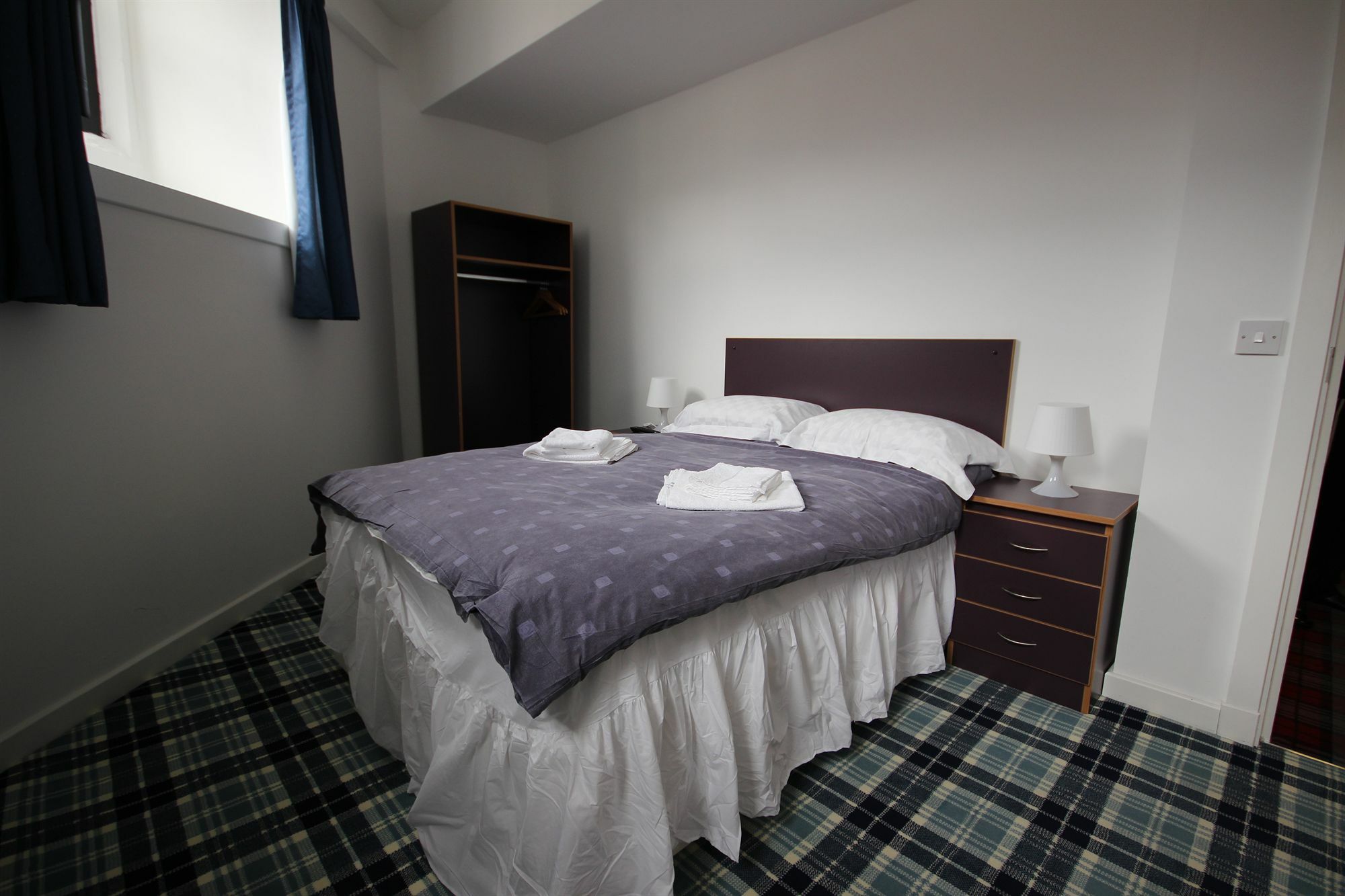 Tartan Lodge Глазгоу Екстериор снимка